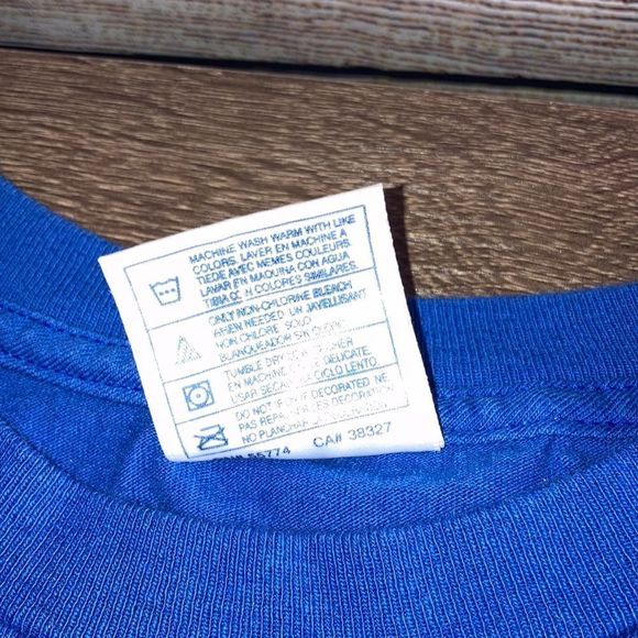 Vintage 2000 like new condition Mighty Mouse mens Medium shirt - Picture 3 of 8